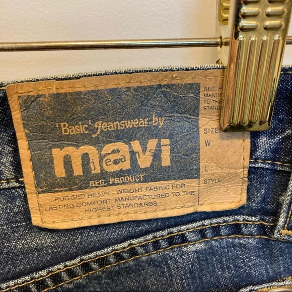 MAVI Sz 25 x 32 Tie Dye Bottom  Boho Hippie Slight Flare Jeans - Picture 2 of 4